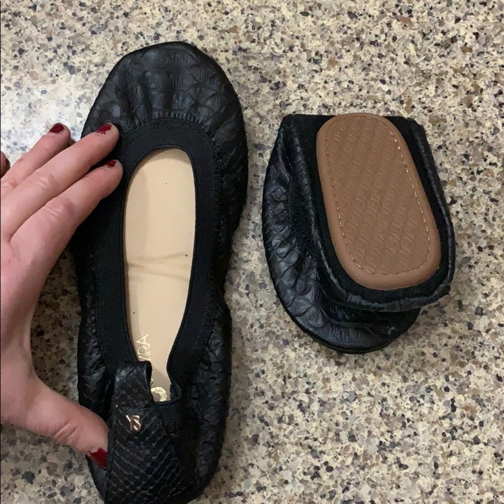 NEVER WORN Women’s Yosi Samra flats